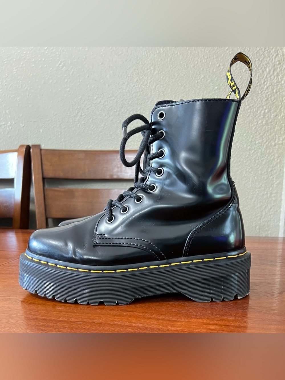 Dr. Martens Jadon Boot Smooth Black Leather Platforms Black Goth Festival Grunge - Picture 3 of 16